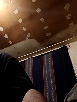 lucho2328 online show from November 1, 5:00 am