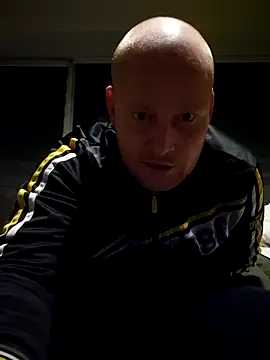 svenni2525 online show from October 23, 11:19 pm