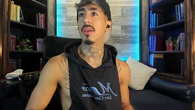 Donovan Desmond online show from October 8, 10:47 pm