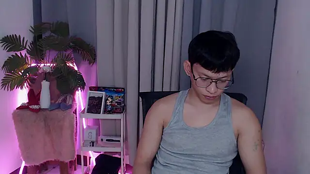 pinkcock froi2305 online show from February 8, 11:53 pm