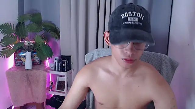 pinkcock froi2305 online show from January 8, 5:23 am