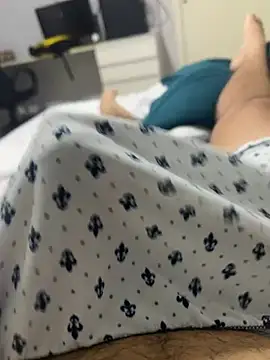 Novinho16cmz online show from February 19, 1:46 am