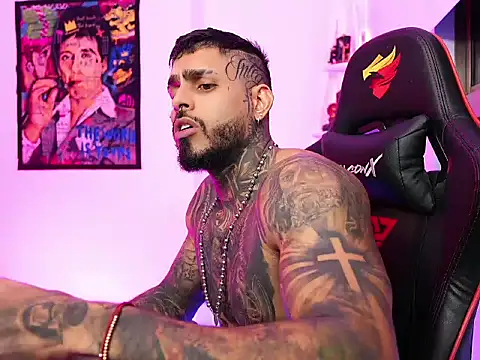 logan hugh8 online show from October 17, 3:10 am