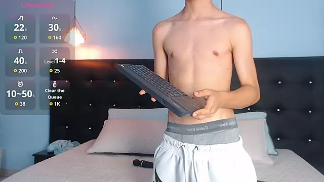 Abraham horny18 online show from October 14, 8:27 pm