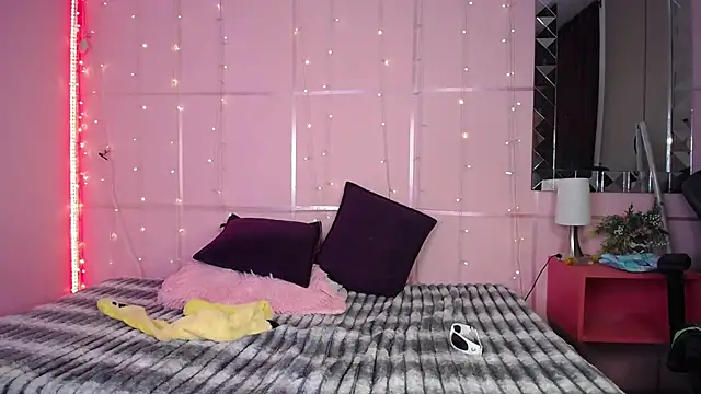 Justin gray  online show from October 16, 11:57 pm