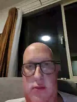 geilerd122 online show from October 9, 6:13 pm