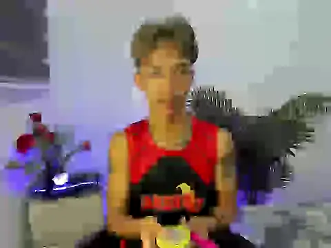 jersthebigfuckerxxx online show from October 2, 6:06 am