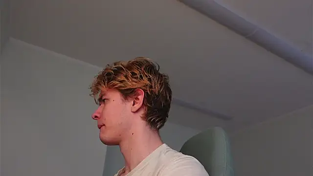 Logan Fraser online show from November 16, 1:24 pm