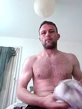 SexSavrem06 online show from November 22, 10:20 pm