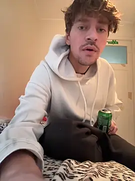 hottest23 online show from November 30, 1:13 pm