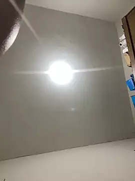 Nillsobluyy online show from December 20, 5:20 pm