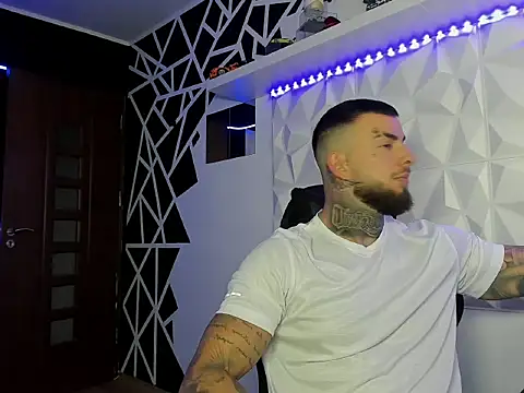 Chrisjordan66 online show from October 15, 11:51 am