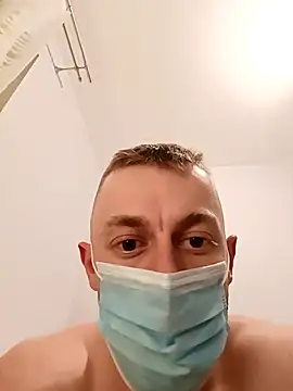 Adamggg98 online show from November 26, 3:15 pm