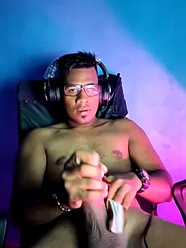 Clangel19 online show from October 16, 11:13 pm