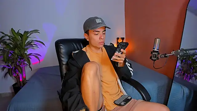 obzidyan online show from October 12, 1:32 am