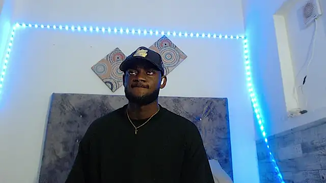 eebony stallion online show from April 14, 6:40 pm