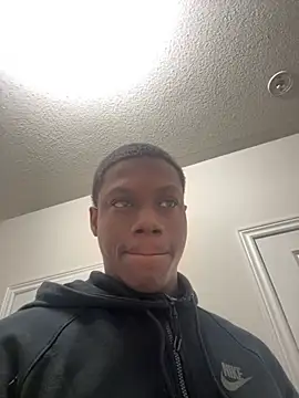 labishyoung25 online show from March 3, 5:37 am