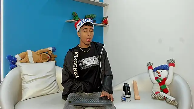 ender h0t online show from December 20, 7:54 pm