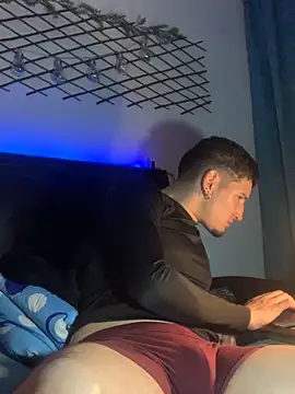 Ian kai online show from October 8, 2:27 am