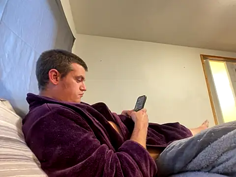 cumitted online show from November 30, 5:15 pm