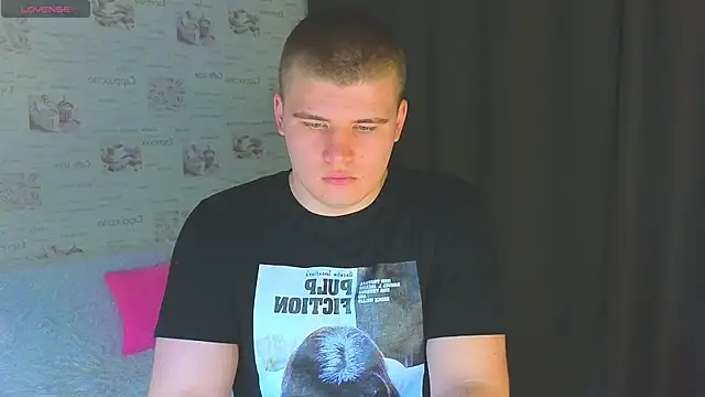 kittenmurr online show from October 9, 8:36 pm