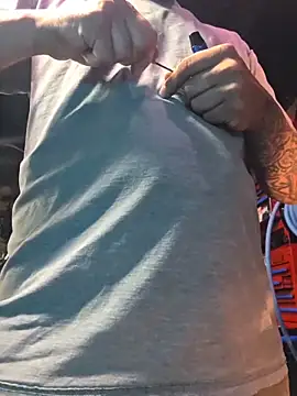 twistafatpipe online show from October 11, 7:34 am