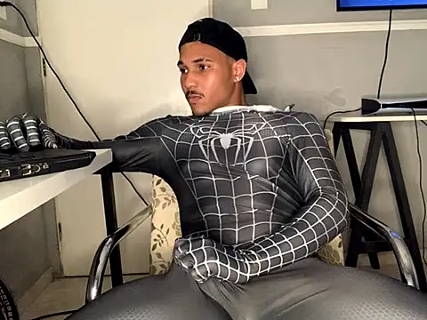 edualqxo online show from October 16, 11:35 pm