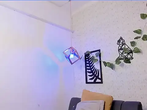 nicolai drake online show from October 12, 3:33 am