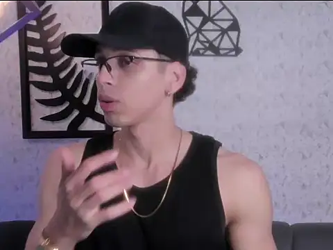 Snapshot of nicolai_drake chatting on September 10, 4:00 am nicolai drake online show from September 10, 4:00 am