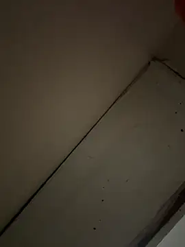 kev0n2389 online show from July 5, 10:50 pm