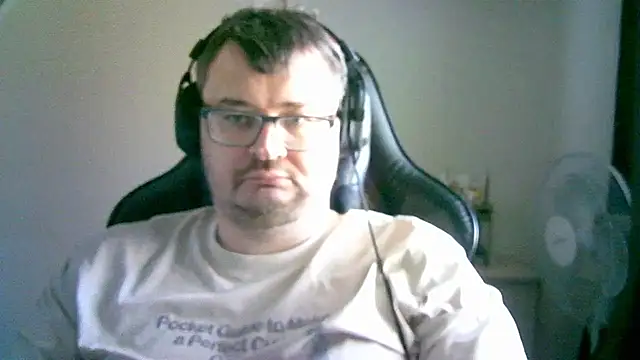 SirAbuser online show from October 17, 9:02 am