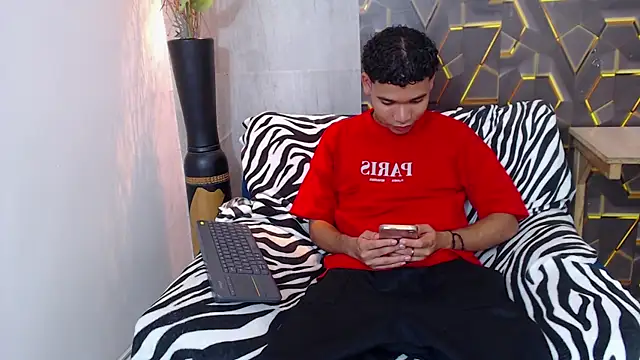 lord jamess  online show from October 7, 7:29 pm