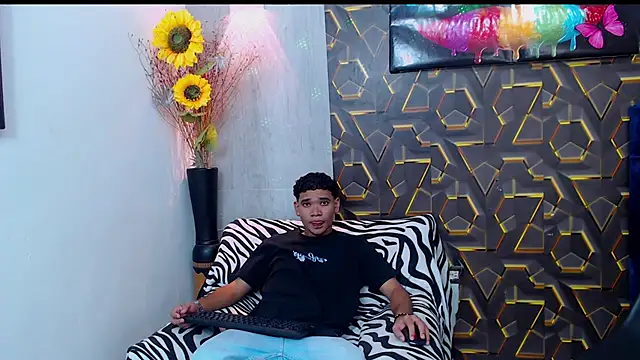 lord jamess  online show from September 29, 1:52 pm