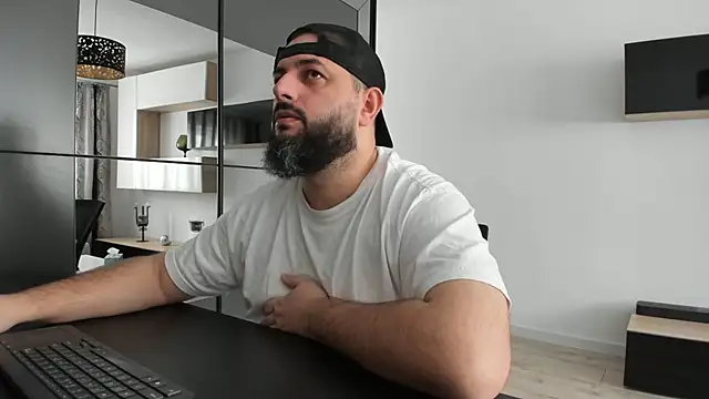 DravenPeak online show from November 1, 10:08 am