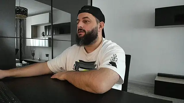 DravenPeak online show from December 4, 1:18 pm