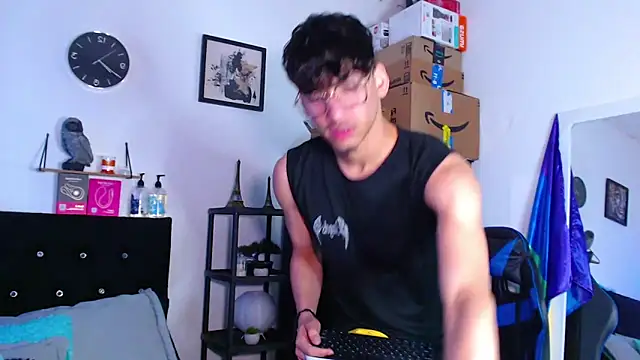 Gael Jones online show from October 12, 1:38 pm