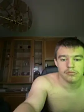 pussyhunter323557 online show from February 13, 7:30 pm