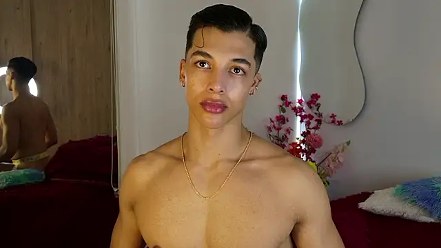 Troye Williams online show from March 26, 1:04 pm