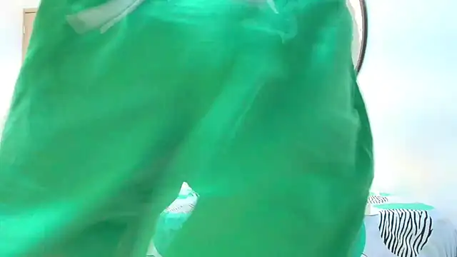 BEAUTY BOYS1 online show from November 24, 3:13 pm