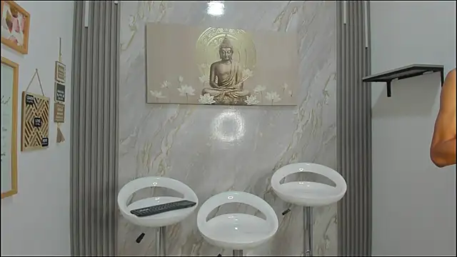 BEAUTY BOYS1 online show from January 17, 8:06 am