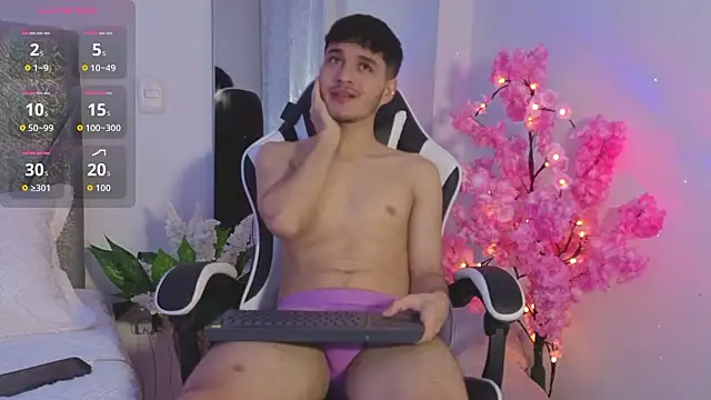 LiamMuller online show from March 25, 10:30 am