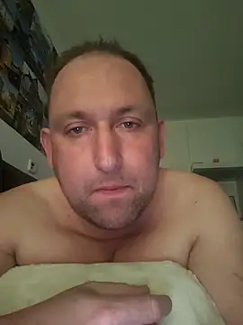 GenuineDedication42 online show from March 4, 11:17 am