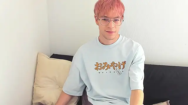 Snapshot of JasperWilson chatting on September 10, 12:15 pm JasperWilson online show from September 10, 12:15 pm