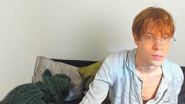 Snapshot of JasperWilson chatting on October 4, 4:28 am JasperWilson online show from October 4, 4:28 am