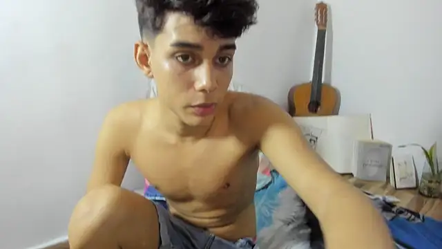 AliottTwink online show from September 14, 3:08 am