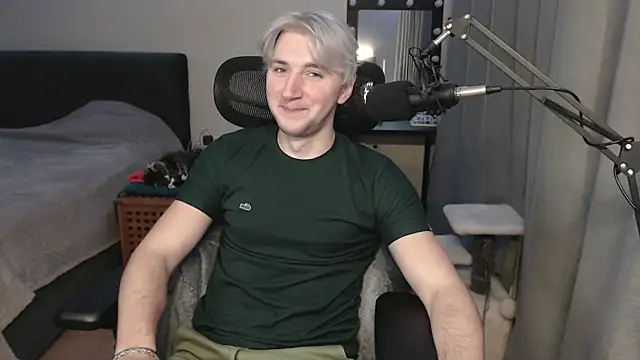 Elvin Vaenight online show from November 11, 10:37 pm