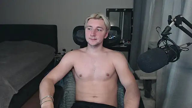 Elvin Vaenight online show from October 8, 10:36 pm