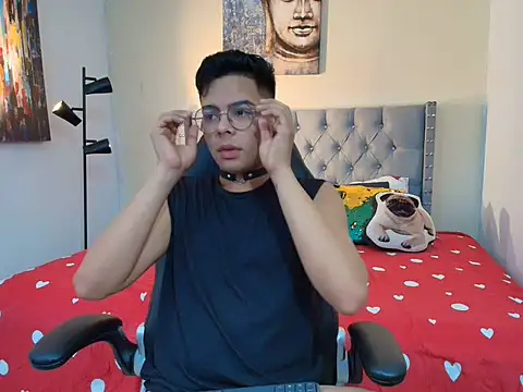 stewart mateo  online show from November 5, 2:02 am