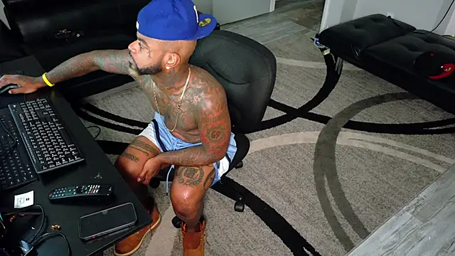 SLANGONDEMHOES online show from October 10, 4:23 pm