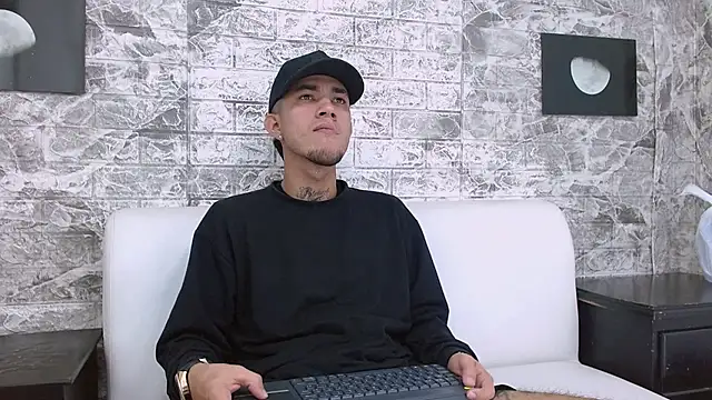 tattoos22 online show from November 23, 2:39 pm